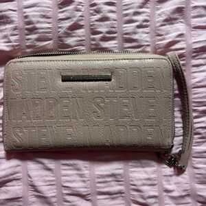 Steve Madden Beige Embossed Wristlet